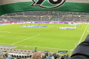 Besuch eines Fußballspiels von Hannover 96